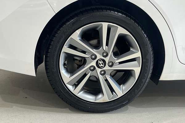 2017 Hyundai Elantra Elite AD