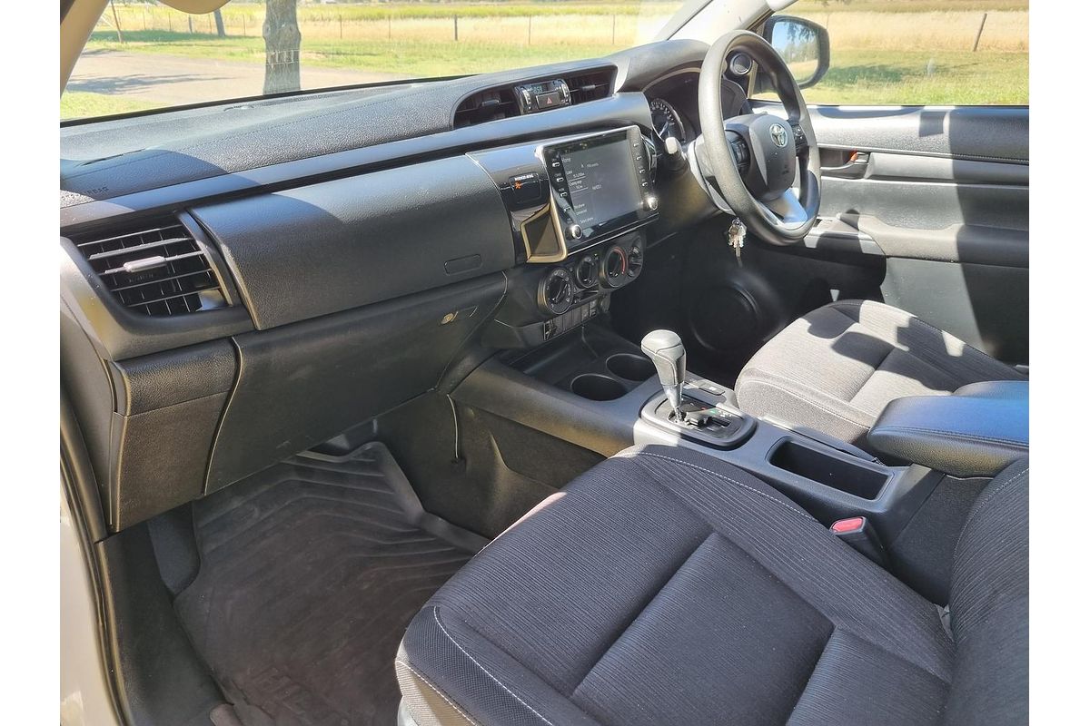 2021 Toyota Hilux SR GUN126R 4X4