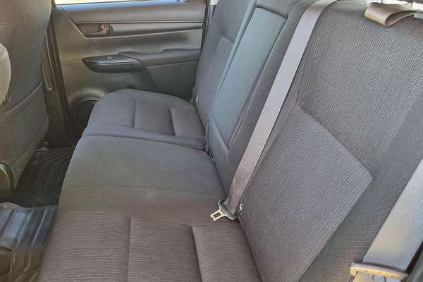 2021 Toyota Hilux SR GUN126R 4X4