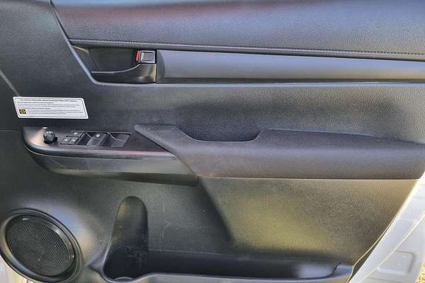 2021 Toyota Hilux SR GUN126R 4X4