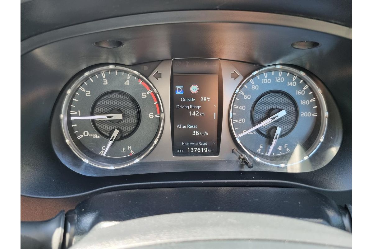 2021 Toyota Hilux SR GUN126R 4X4