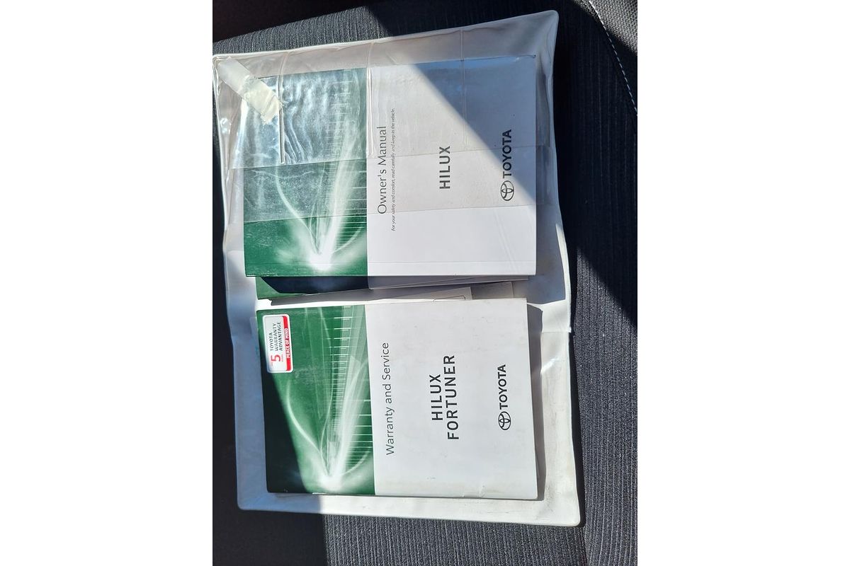 2021 Toyota Hilux SR GUN126R 4X4