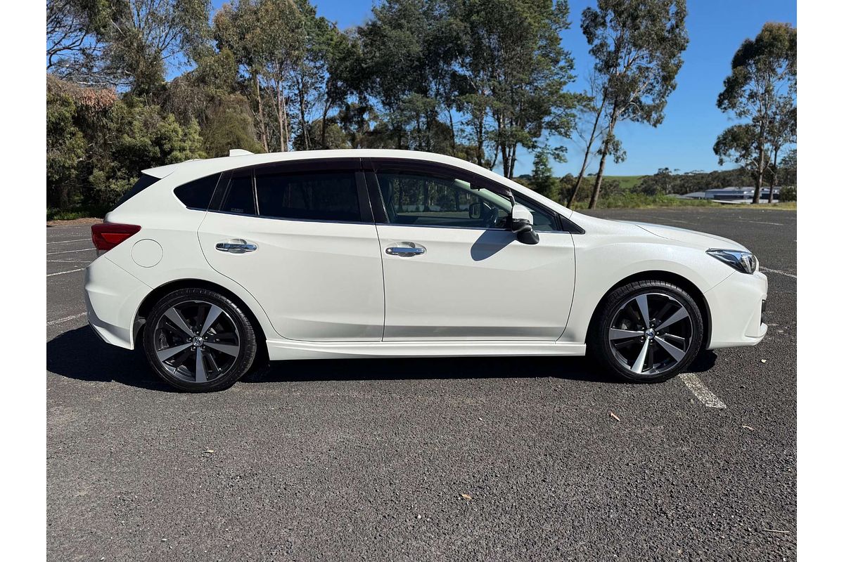 2017 Subaru Impreza 2.0i-S G5