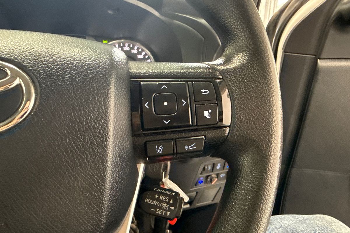 2022 Toyota Hilux SR GUN126R 4X4