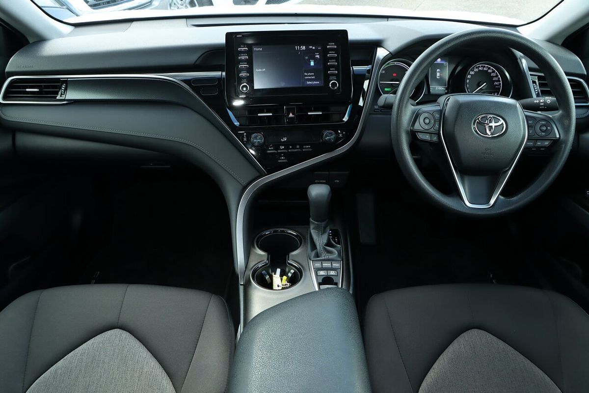 2024 Toyota Camry Ascent AXVH70R