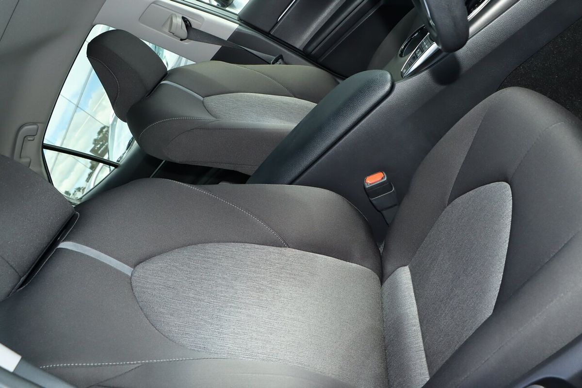 2024 Toyota Camry Ascent AXVH70R