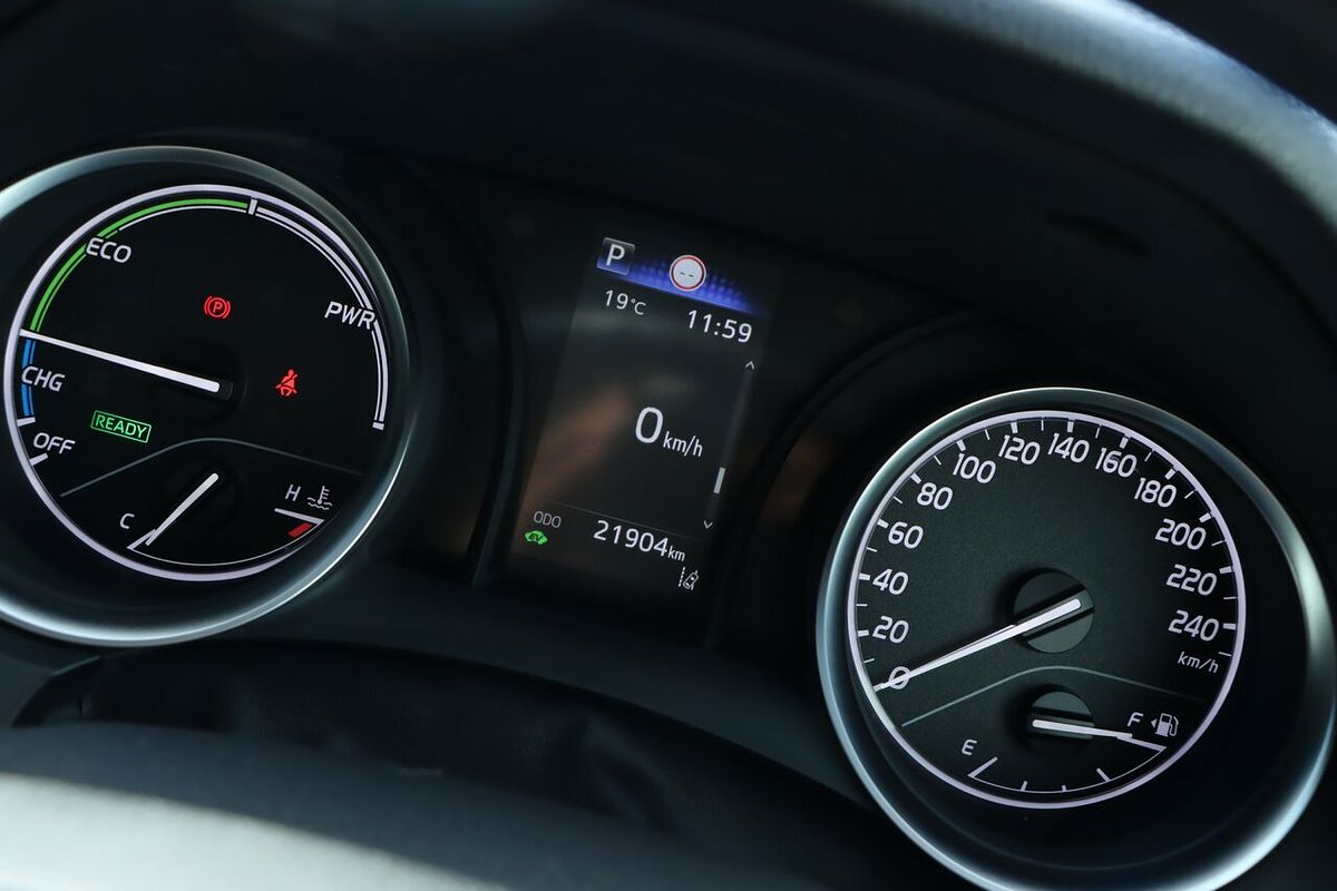 2024 Toyota Camry Ascent AXVH70R