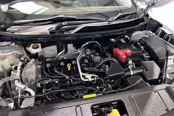 2023 Nissan X-TRAIL ST-L T33