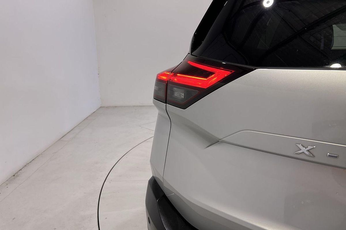 2023 Nissan X-TRAIL ST-L T33