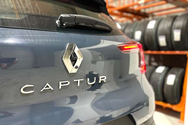 2022 Renault Captur Zen XJB