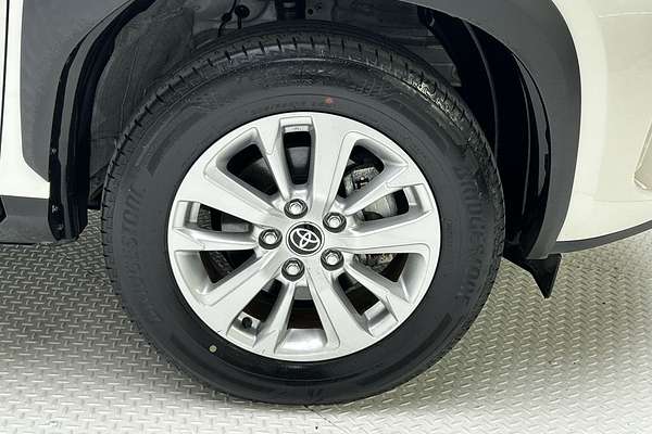 2022 Toyota Yaris Cross GX MXPJ10R thumb-9