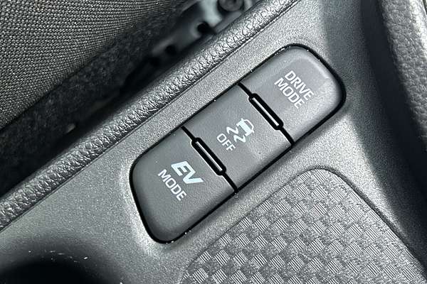 2022 Toyota Yaris Cross GX MXPJ10R thumb-14