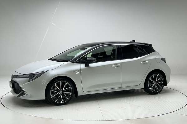 2022 Toyota Corolla ZR Hybrid ZWE211R thumb-3