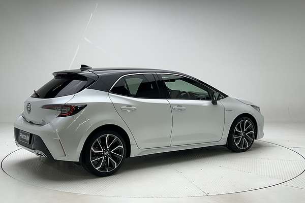 2022 Toyota Corolla ZR Hybrid ZWE211R thumb-7