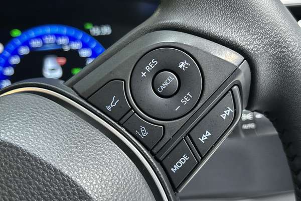 2022 Toyota Corolla ZR Hybrid ZWE211R thumb-17