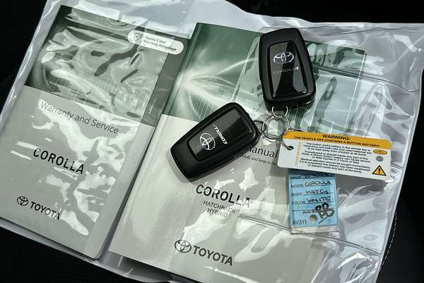 2022 Toyota Corolla ZR Hybrid ZWE211R thumb-22