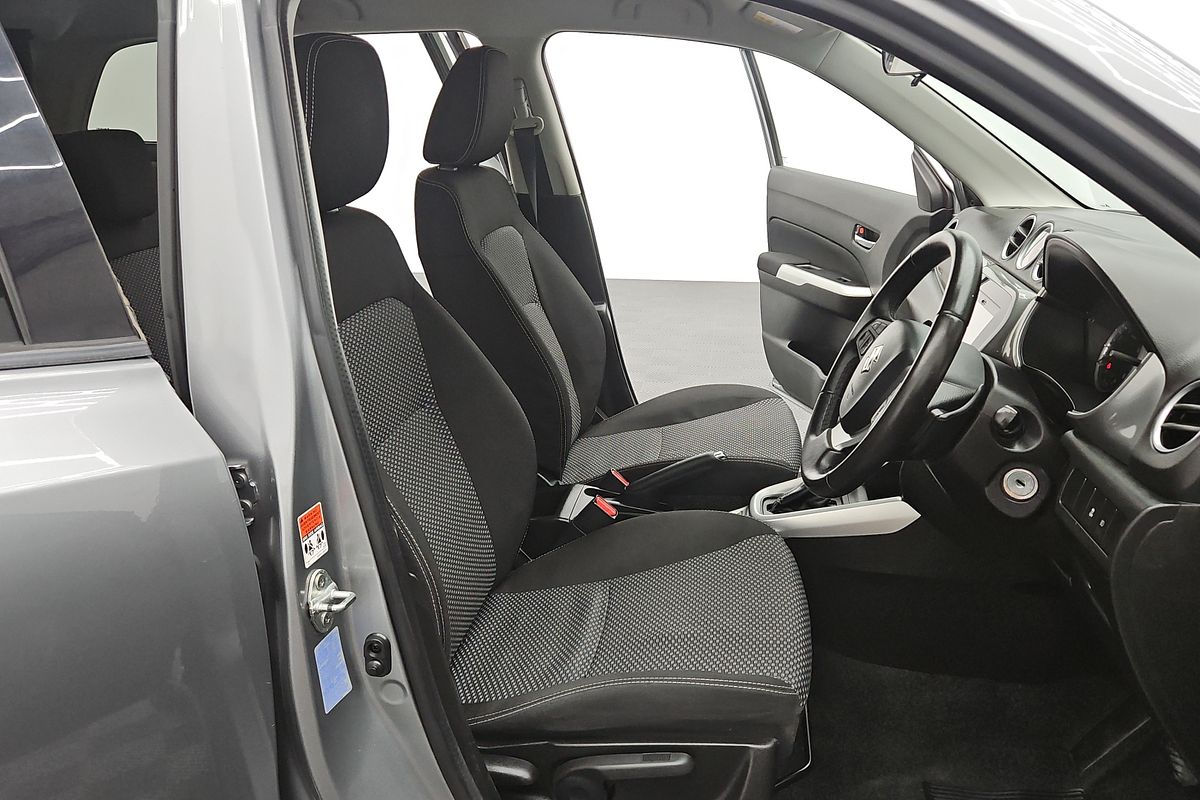 2017 Suzuki Vitara RT-S LY