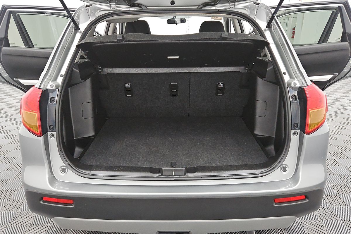 2017 Suzuki Vitara RT-S LY