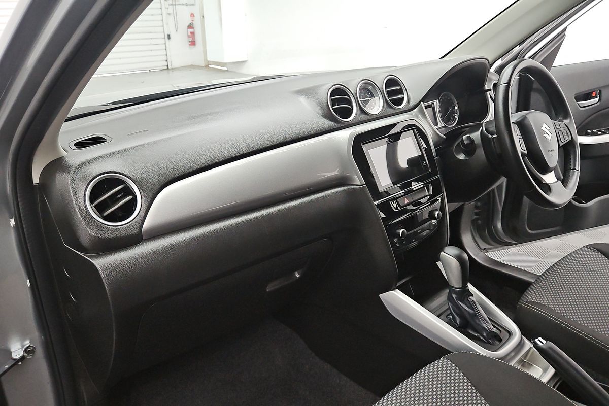 2017 Suzuki Vitara RT-S LY