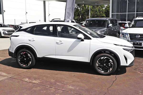 2025 Nissan QASHQAI ST-L J12