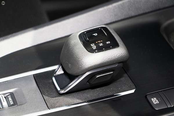 2025 Nissan QASHQAI ST-L J12