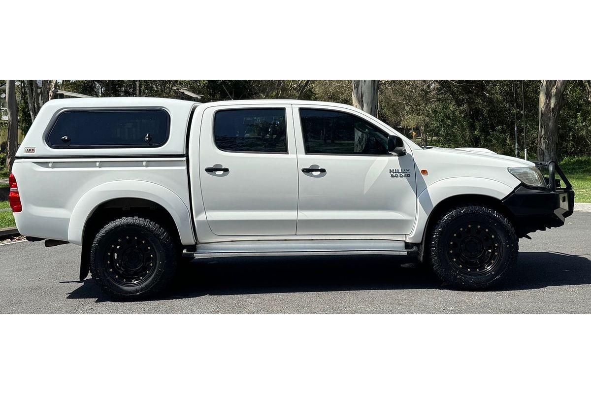 2013 Toyota Hilux SR KUN26R 4X4