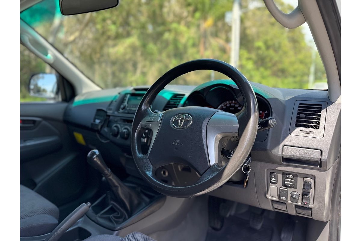 2013 Toyota Hilux SR KUN26R 4X4