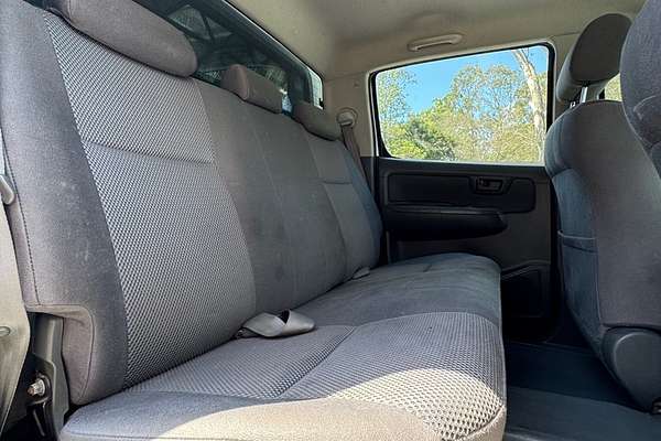 2013 Toyota Hilux SR KUN26R 4X4