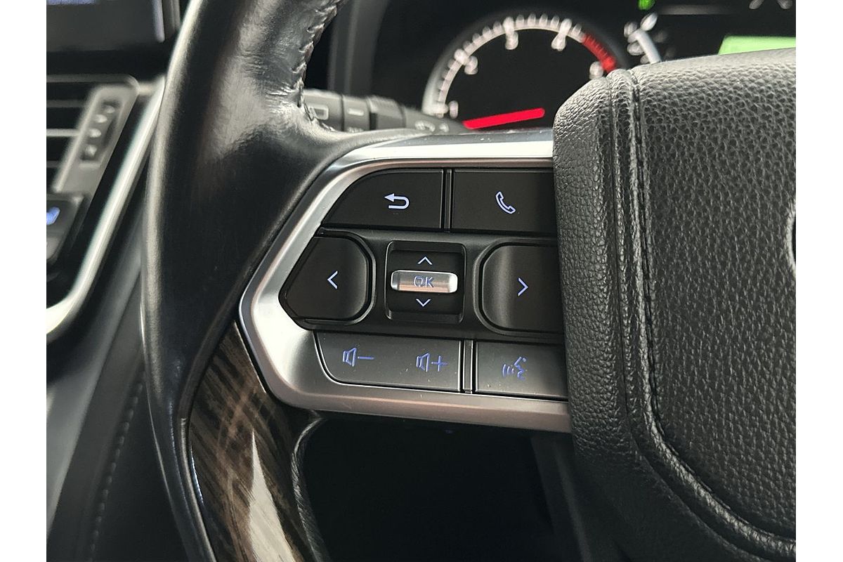 2022 Toyota Landcruiser Sahara FJA300R