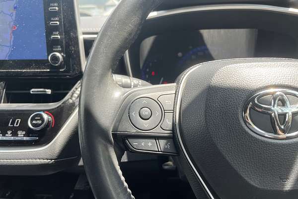 2019 Toyota Corolla ZR Hybrid ZWE211R