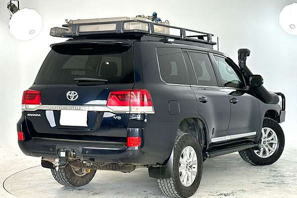 2017 Toyota Landcruiser Sahara VDJ200R