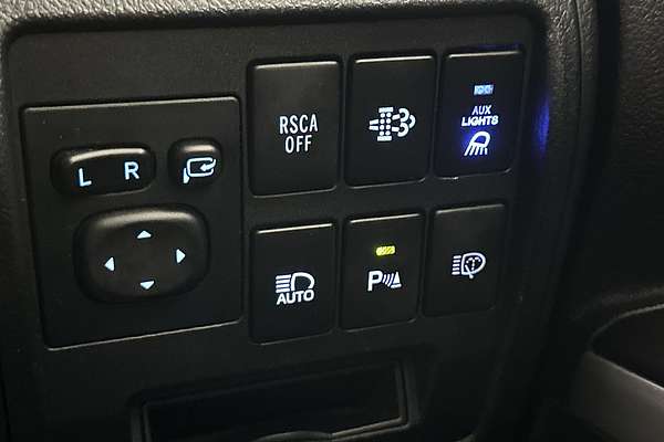 2017 Toyota Landcruiser Sahara VDJ200R