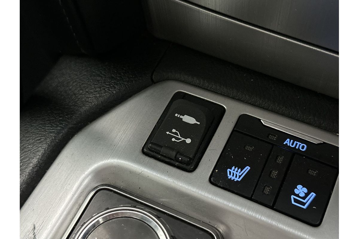 2017 Toyota Landcruiser Sahara VDJ200R