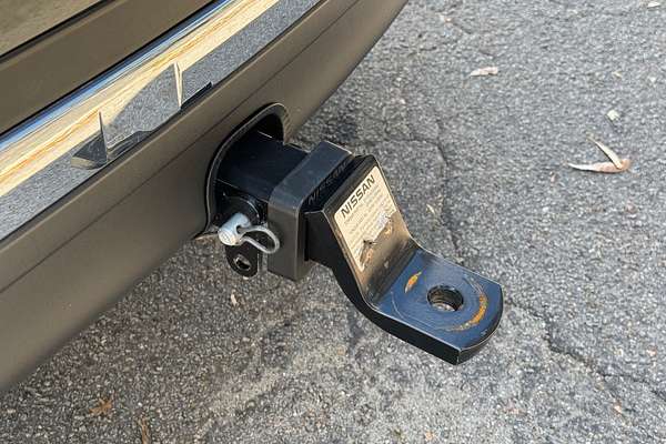 2016 Nissan Pathfinder ST-L R52