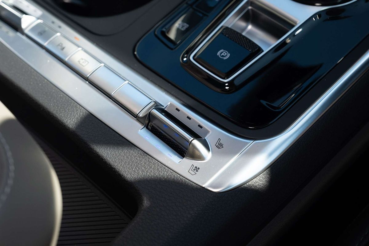 2025 Kia Carnival GT-Line HEV KA4 PE