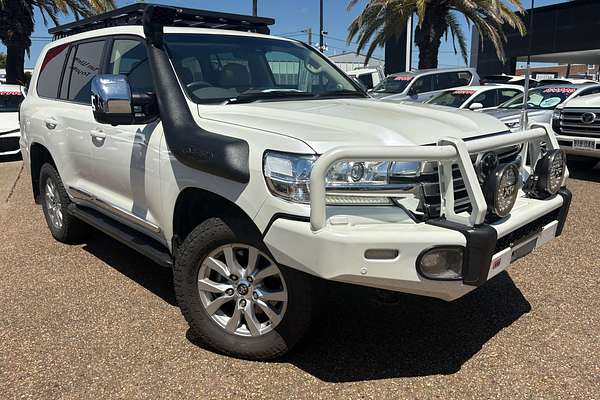 2016 Toyota Landcruiser Sahara VDJ200R