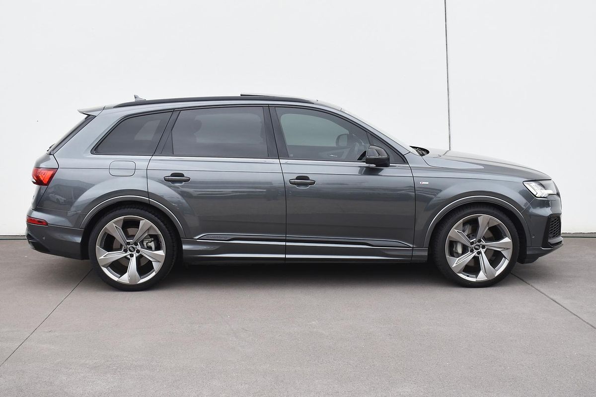 2020 Audi Q7 50 TDI S line 4M
