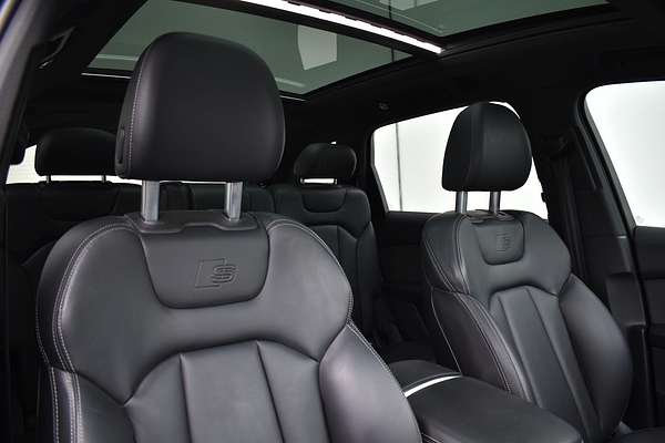 2020 Audi Q7 50 TDI S line 4M