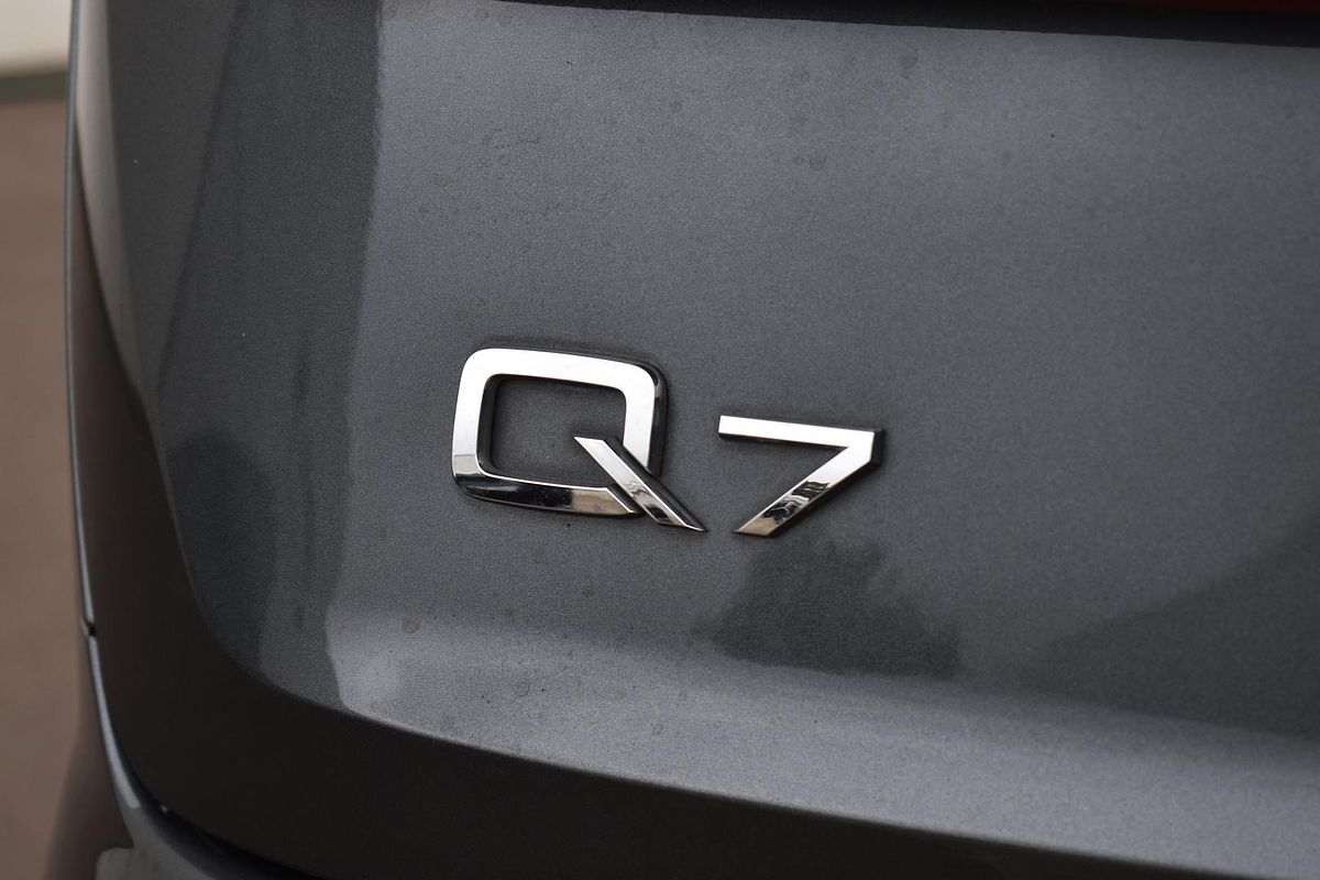 2020 Audi Q7 50 TDI S line 4M