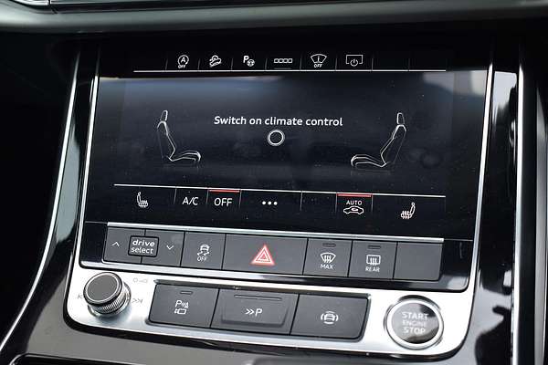 2020 Audi Q7 50 TDI S line 4M