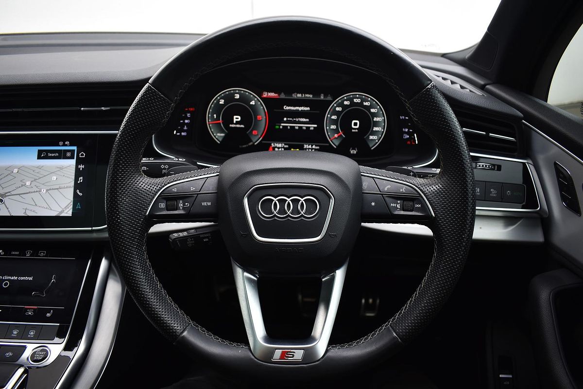 2020 Audi Q7 50 TDI S line 4M
