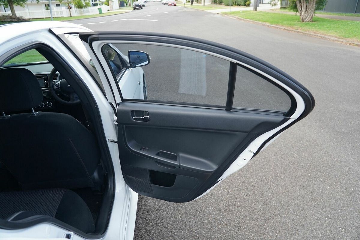 2017 Mitsubishi Lancer Black Edition CF