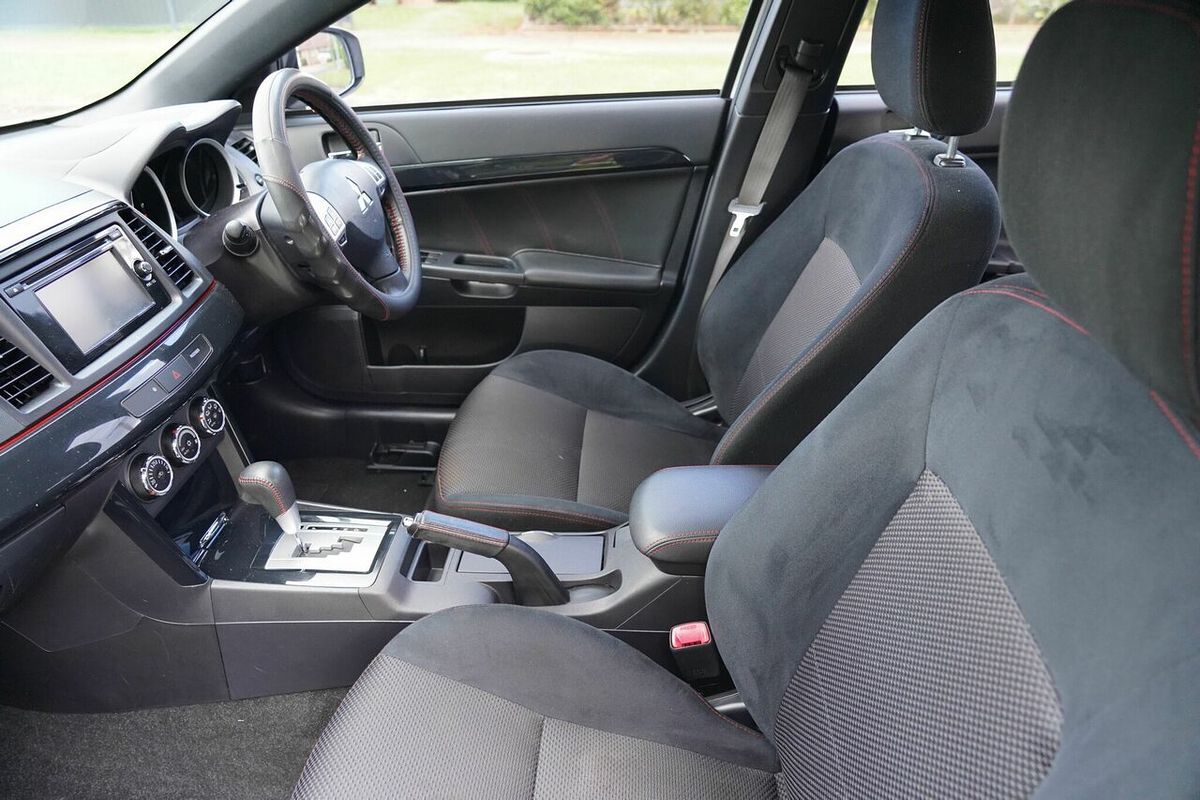 2017 Mitsubishi Lancer Black Edition CF