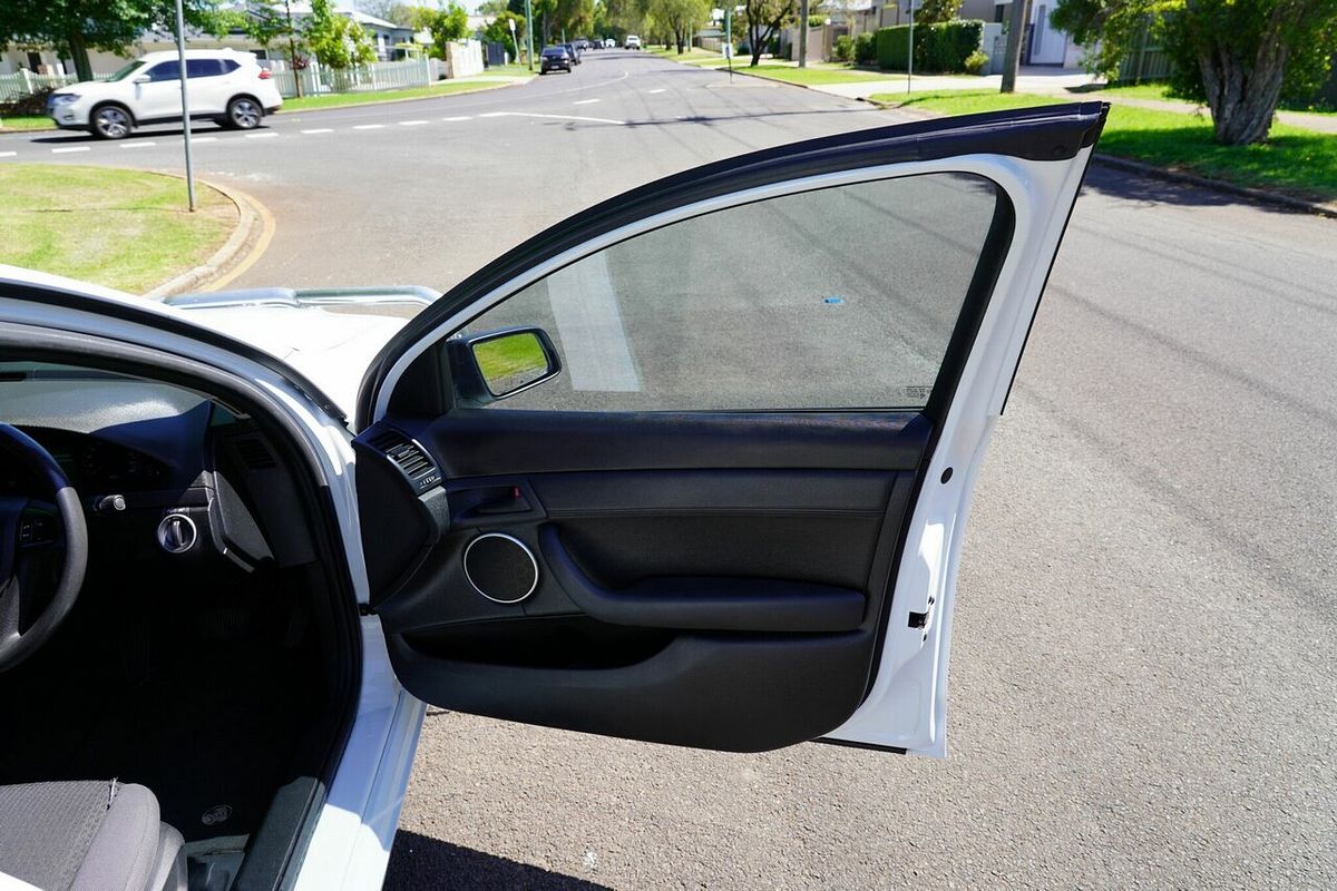 2007 Holden Commodore Omega VE Rear Wheel Drive