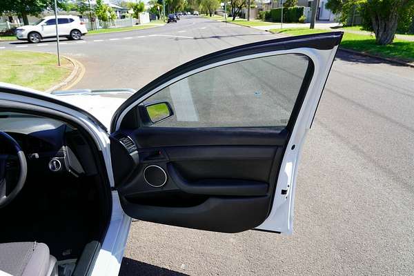 2007 Holden Commodore Omega VE Rear Wheel Drive