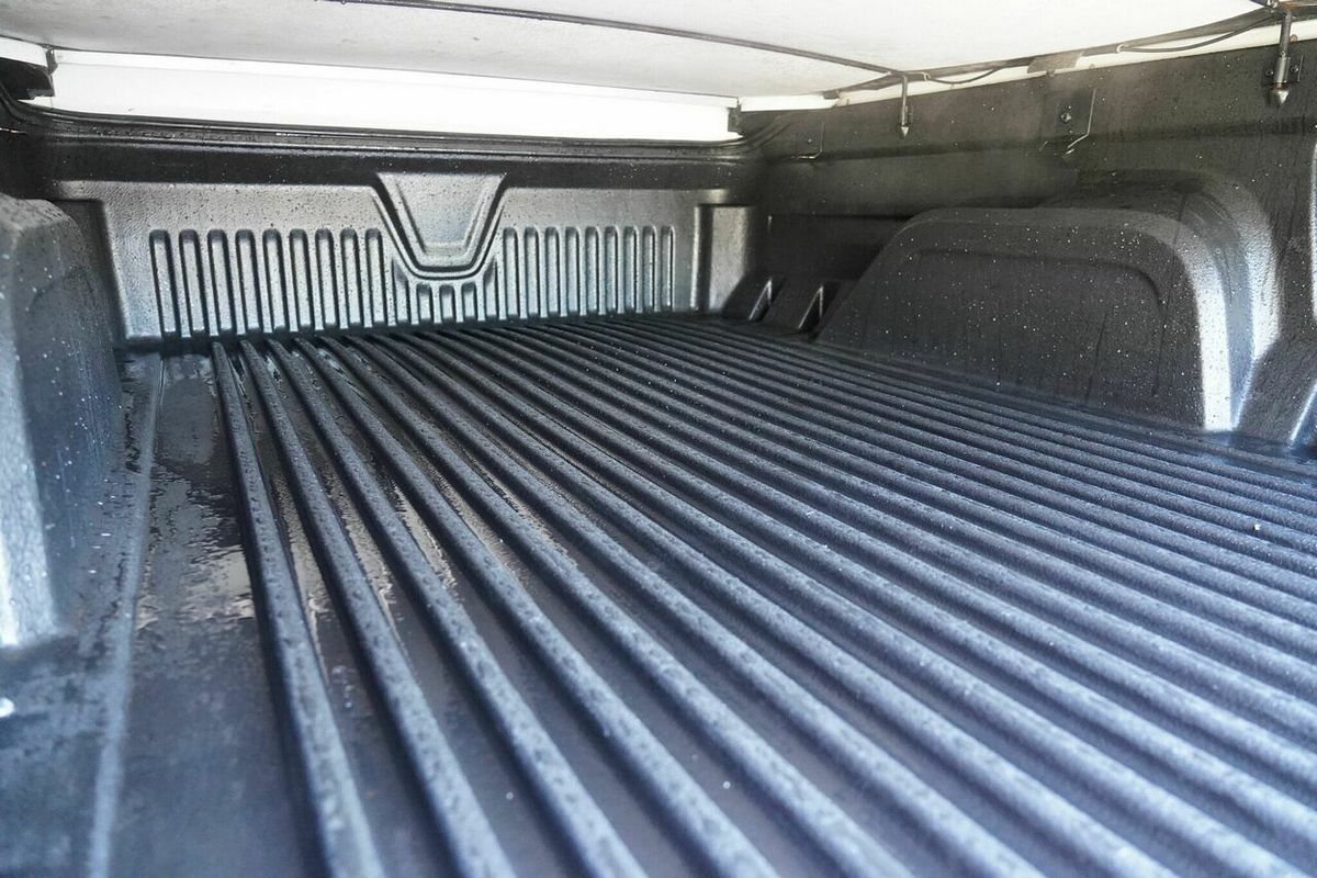 2007 Holden Commodore Omega VE Rear Wheel Drive