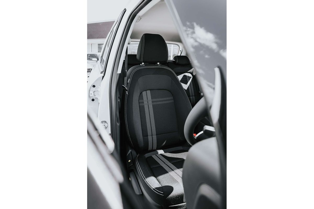 2025 Hyundai Venue  QX.V5