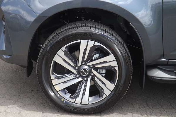 2025 Isuzu MU-X LS-T