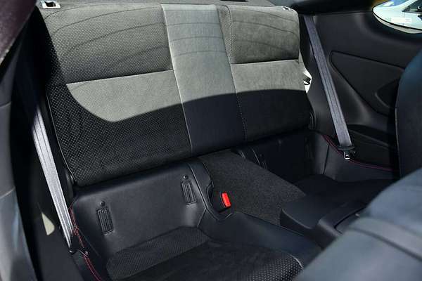 2025 Subaru BRZ S ZD8