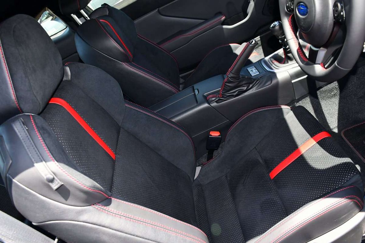 2025 Subaru BRZ S ZD8